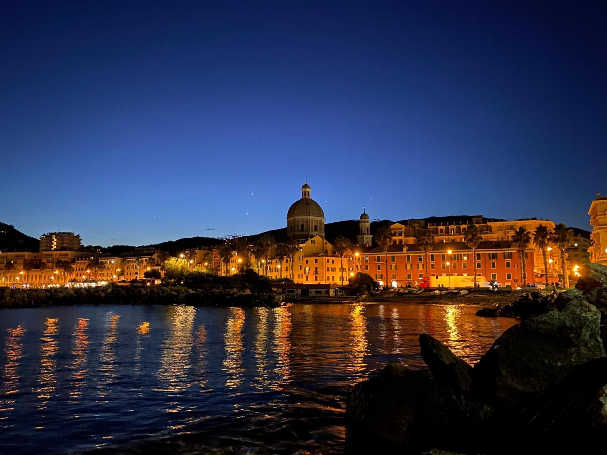 Ferienwohnung La Casa Di Dory In Primopiano Genua Exterior foto